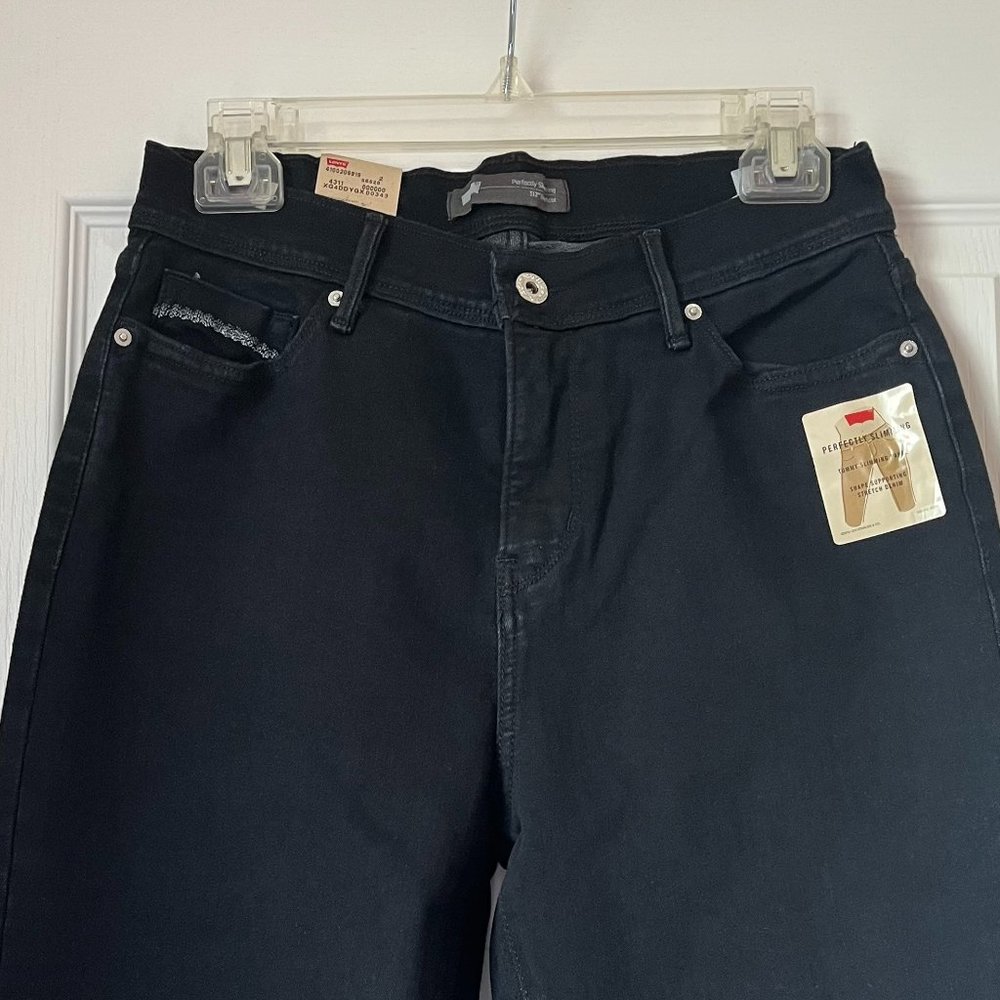 New Women's Levi's Perfectly Slimming Bootcut Jeans Black 10M/30 - Picture 2 of 4